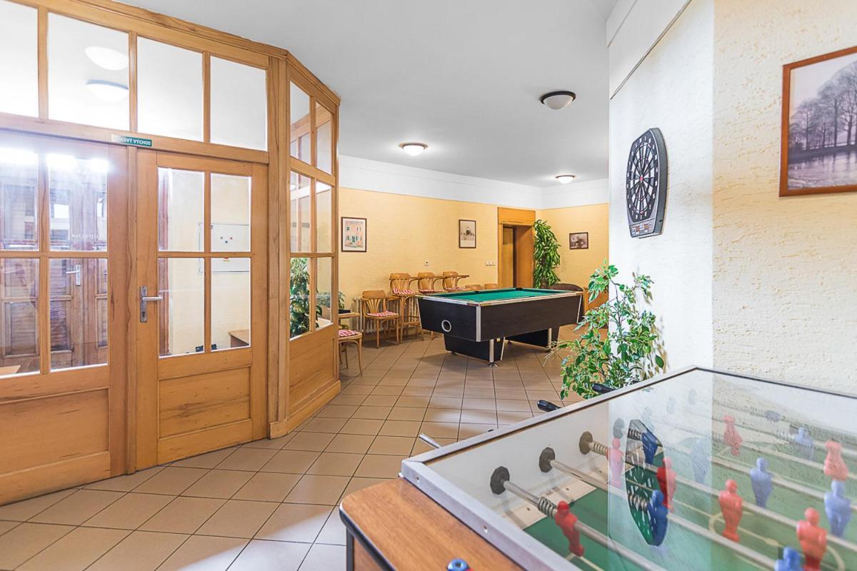 Hotel Mala Rennerovka à Strážné Extérieur photo